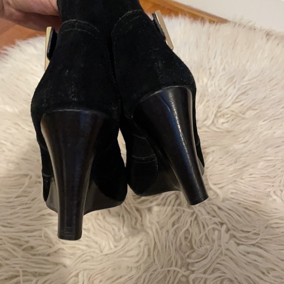 Tory Burch black suede wedge boots - Picture 5 of 5